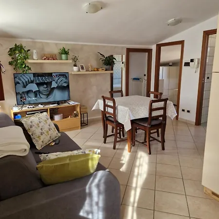La Mansarda Di Cecco Apartment