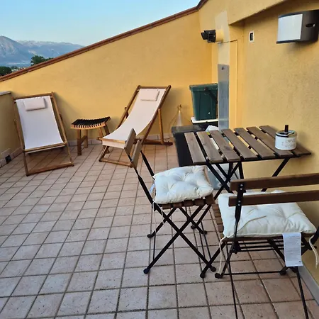 La Mansarda Di Cecco Апартаменты *