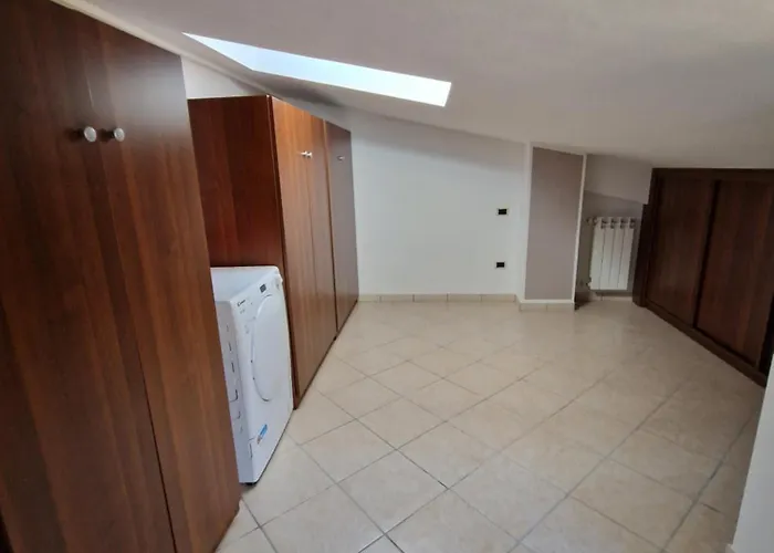 La Mansarda Di Cecco アパート アヴェッツァーノ