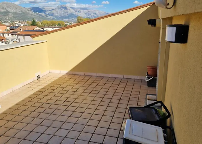 La Mansarda Di Cecco * أفيتسانو