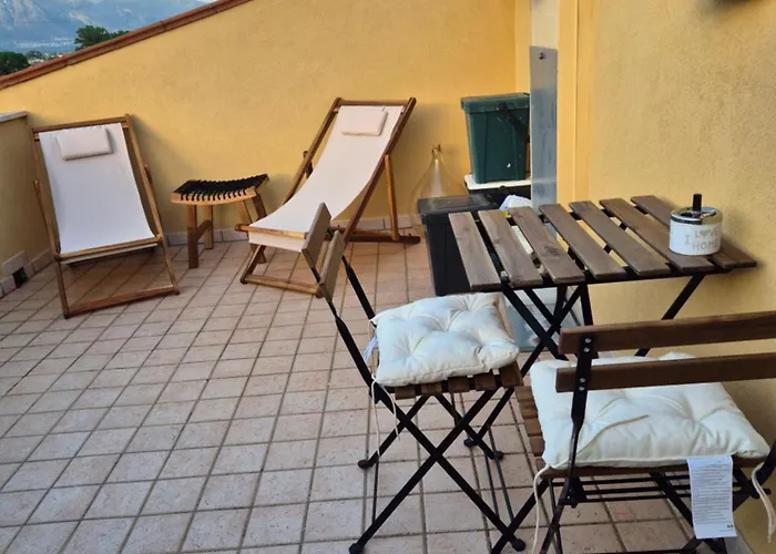 La Mansarda Di Cecco شقة *